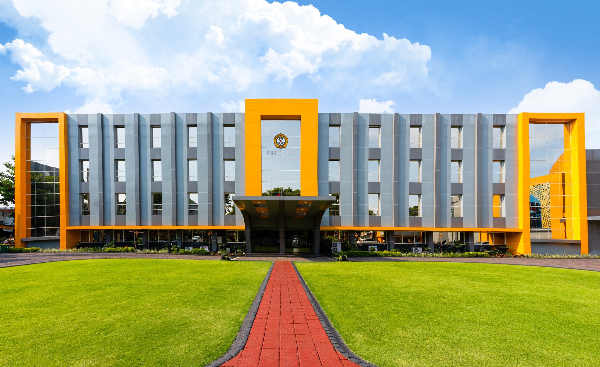 Gedung UNMER Malang